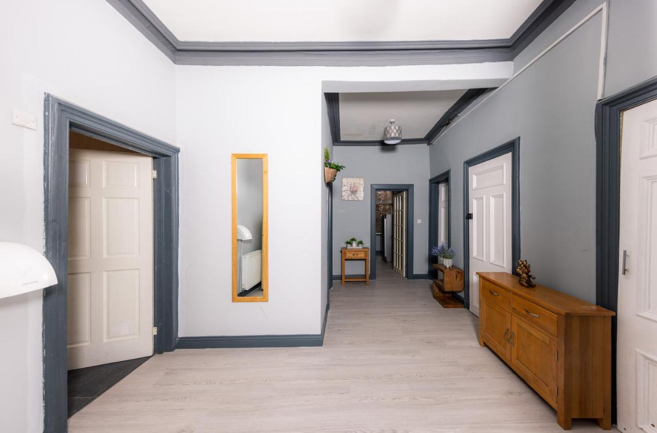 Calton Hill Victorian Old Town Apartment エディンバラ エクステリア 写真