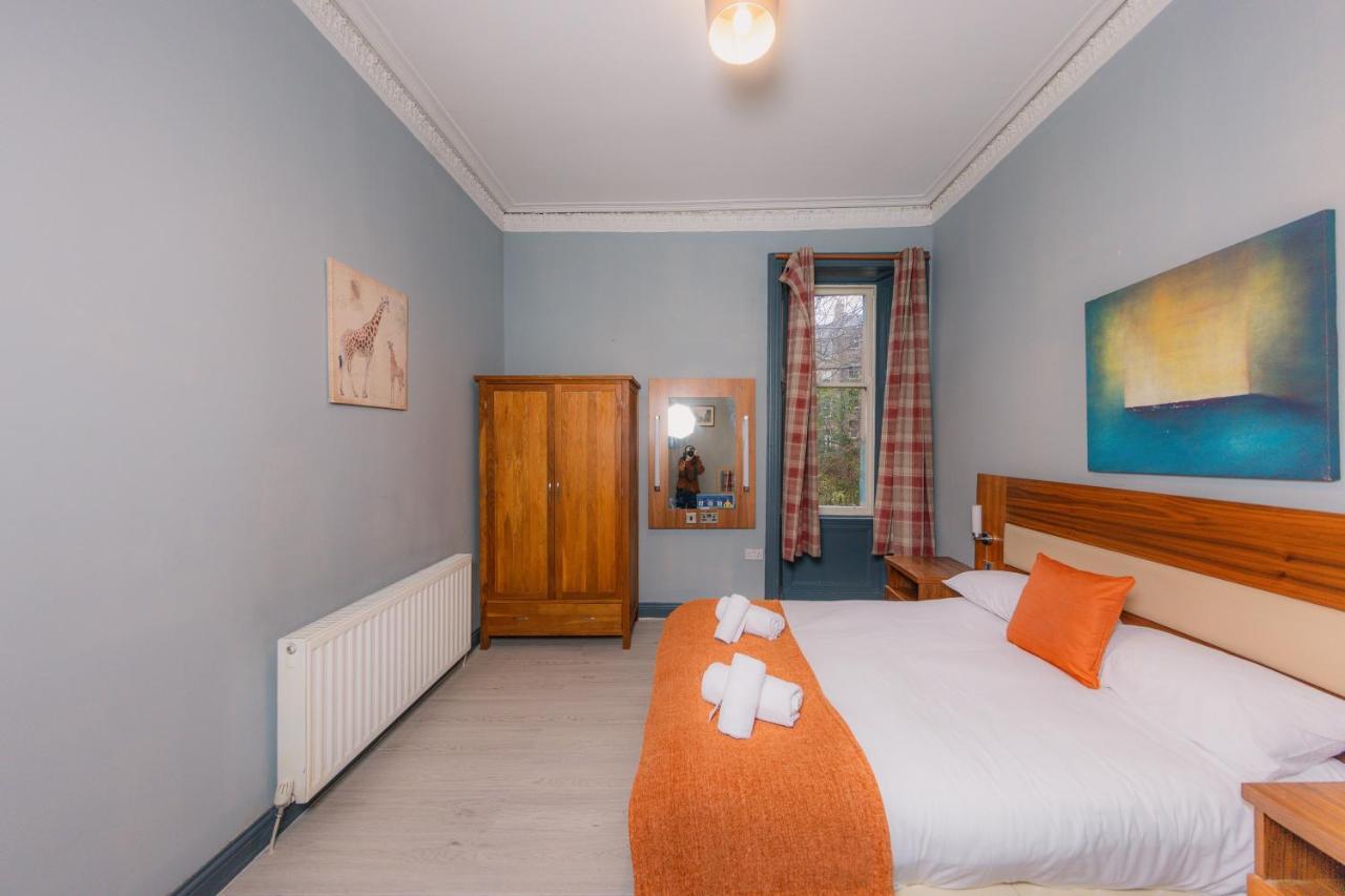 Calton Hill Victorian Old Town Apartment エディンバラ エクステリア 写真